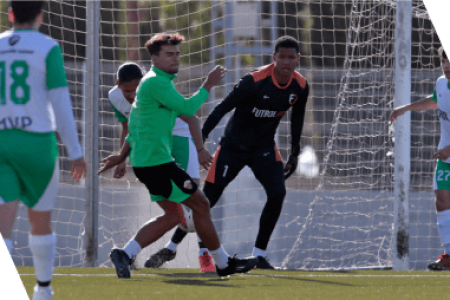 where-football-build-chatacter